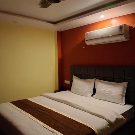 Royal View Residency Hotel Bodh Gaya Ngoại thất bức ảnh